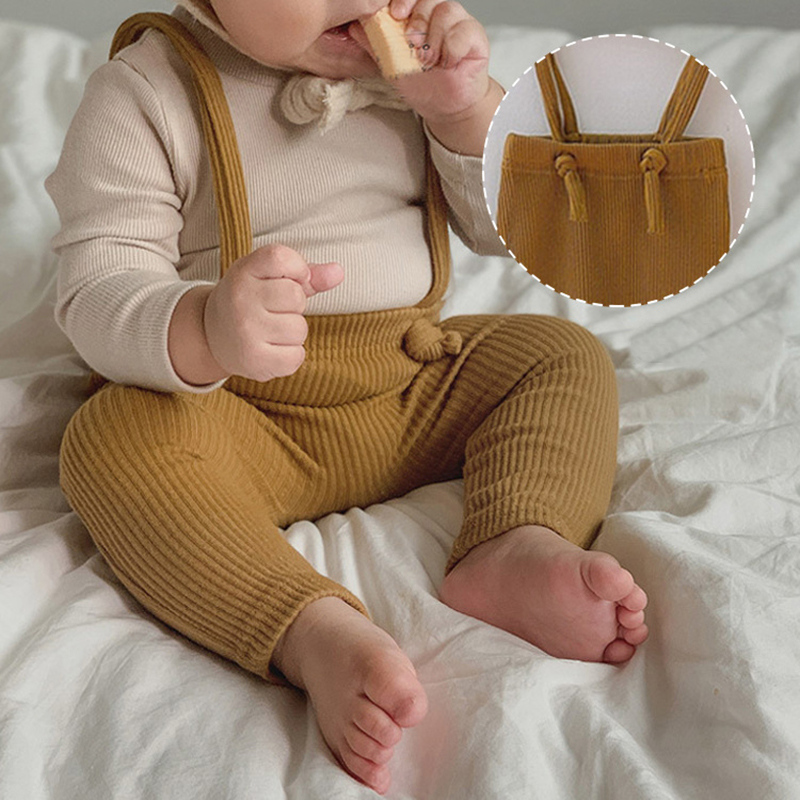 Suspender legging for babies